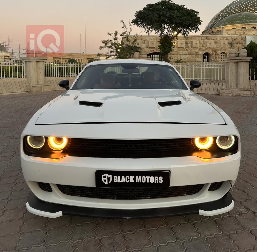 Dodge Challenger